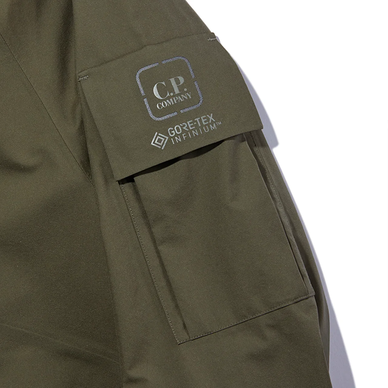 C.P. COMPANY｜METROPOLIS GTXINFINIUM HOODED JK