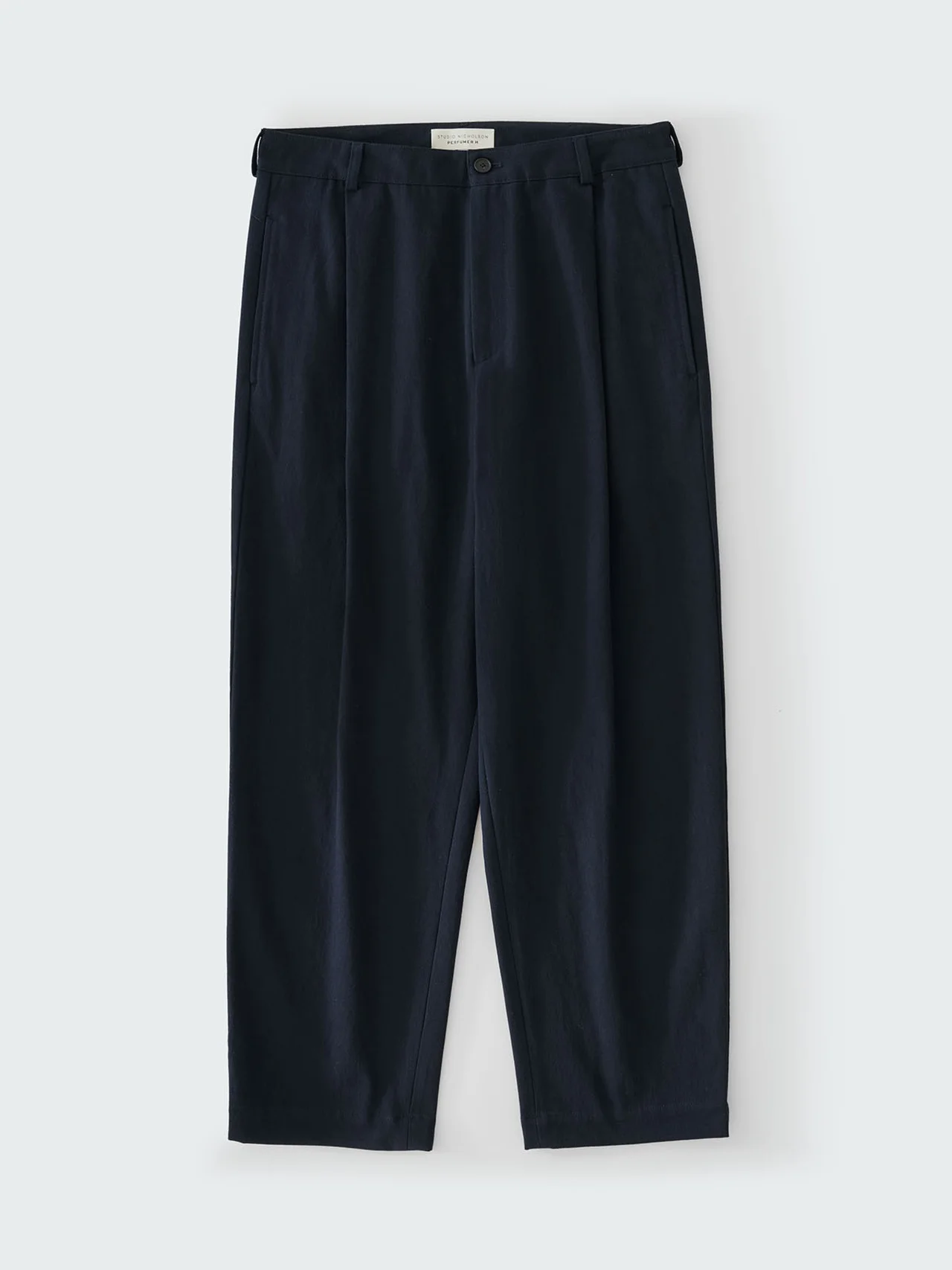 柔らかなコットンツイルのコロン パンツ