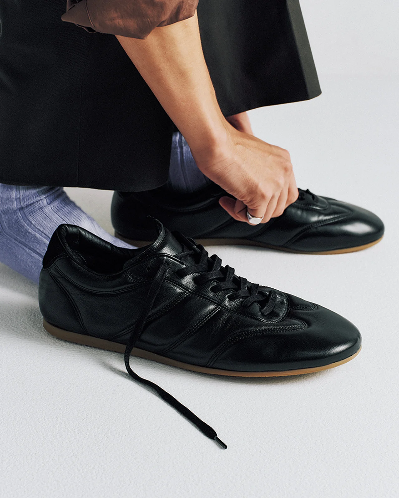 ルメールのレザースニーカー