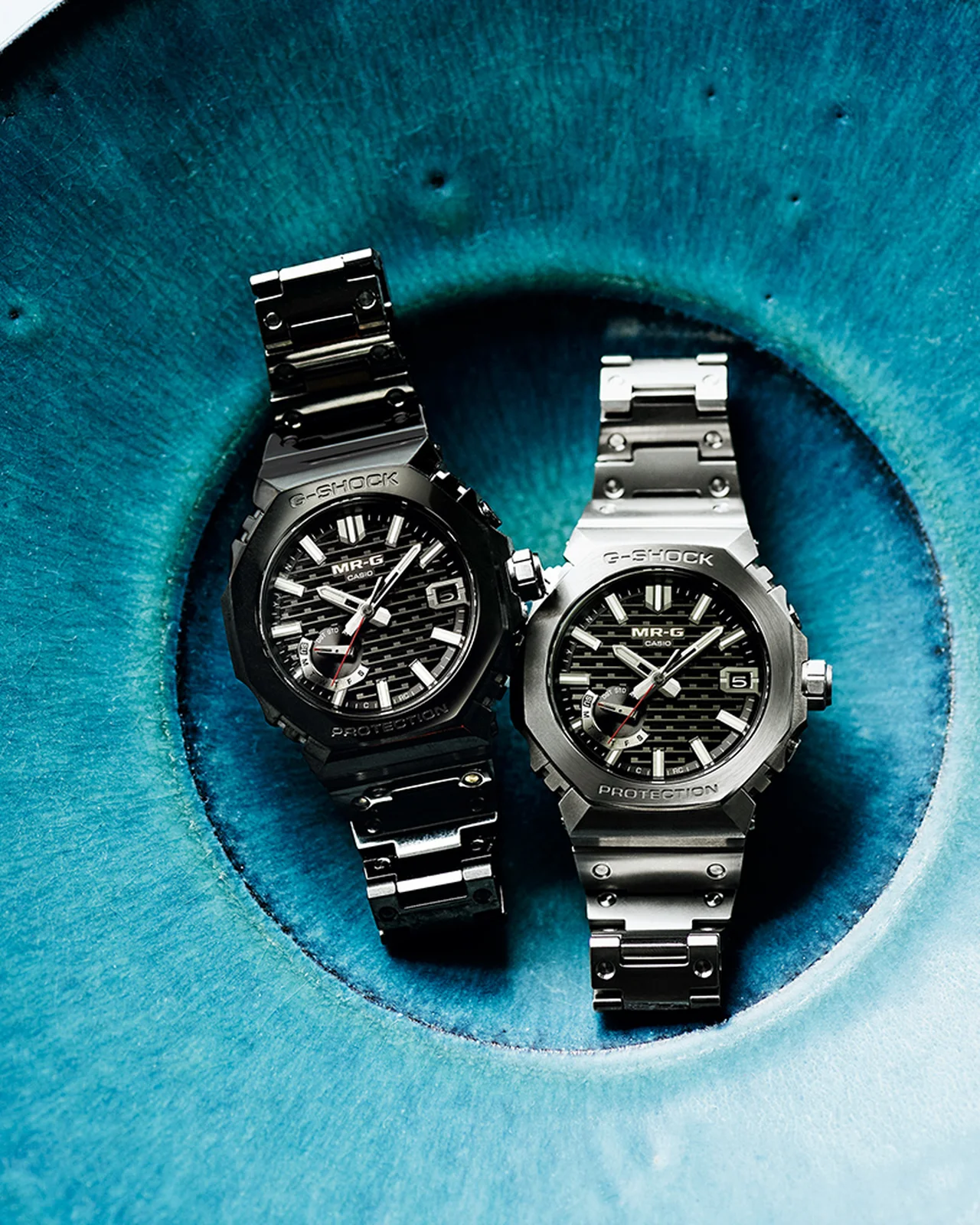 （右）「MRG-B2100D-1AJR」 （左）「MRG-B2100B-1AJR」