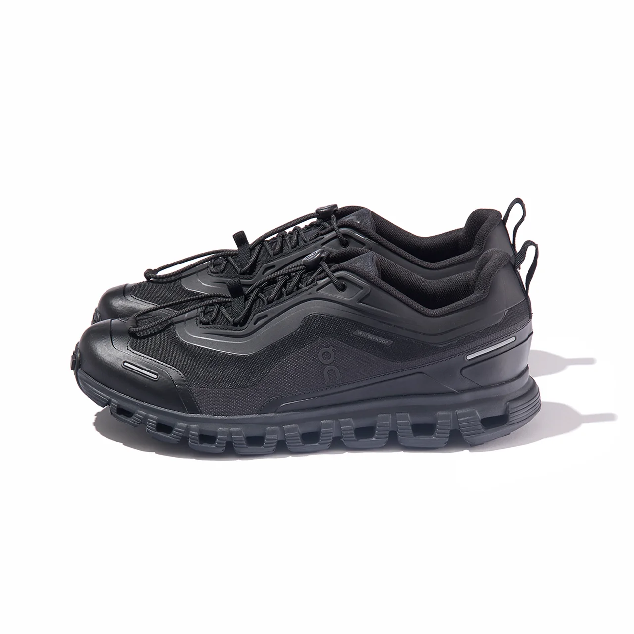 ブランドの象徴である空洞構造のソールユニット