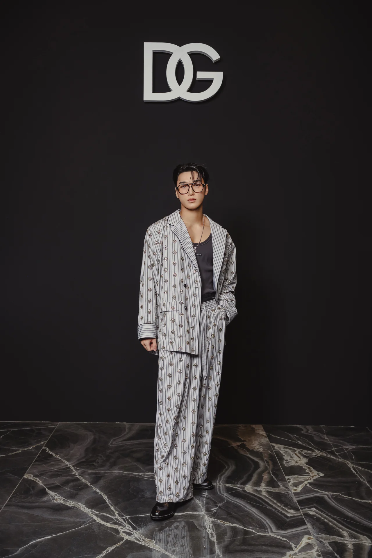 【Snow Man 岩本照】ドルチェ＆ガの画像_4