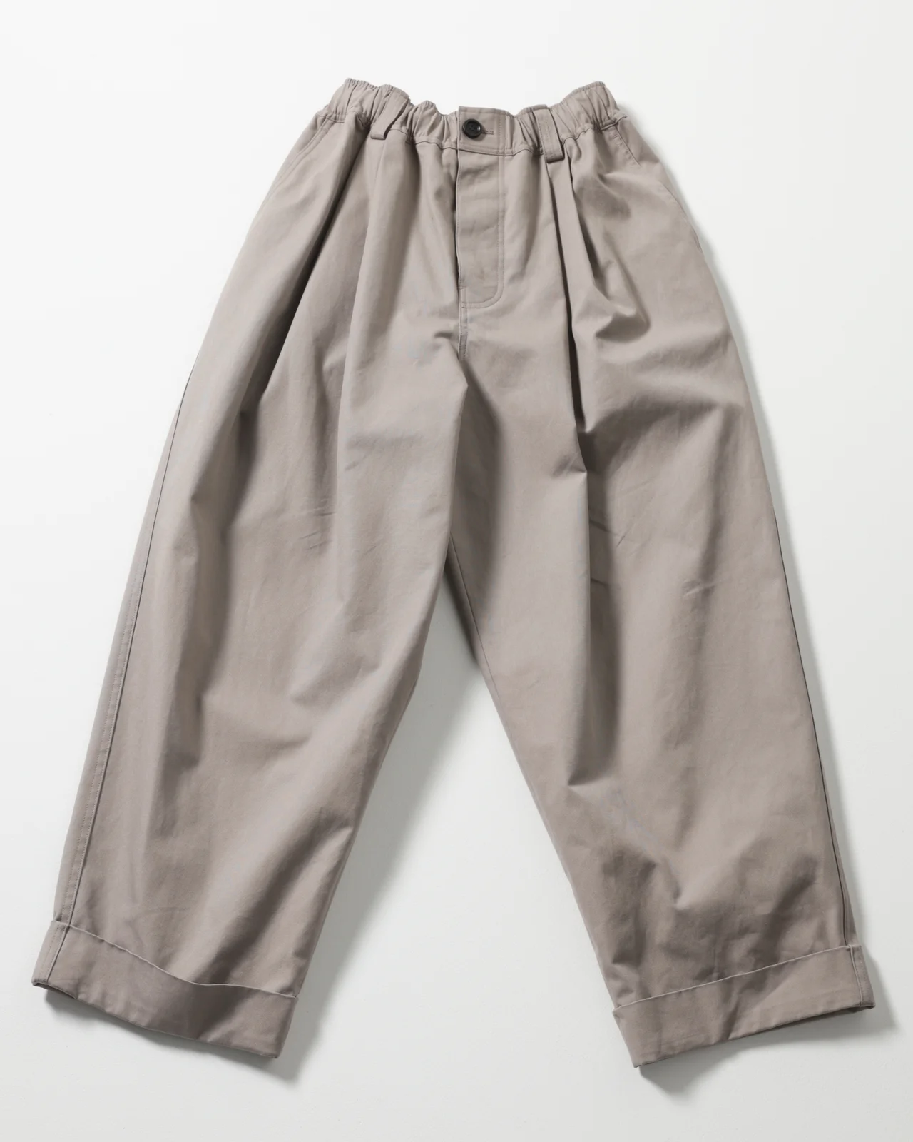 MARNIのコットンキャンバスビッグシルエットパンツ