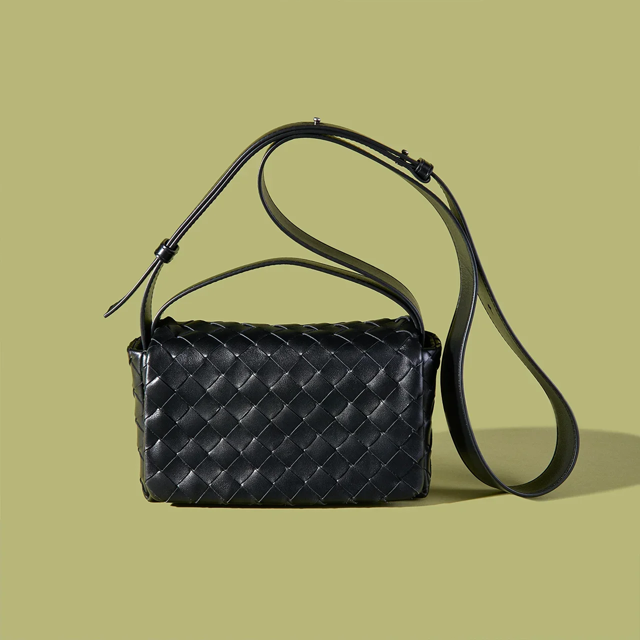 BOTTEGA VENETA| INTRECCIATO FLAP MINI BAG