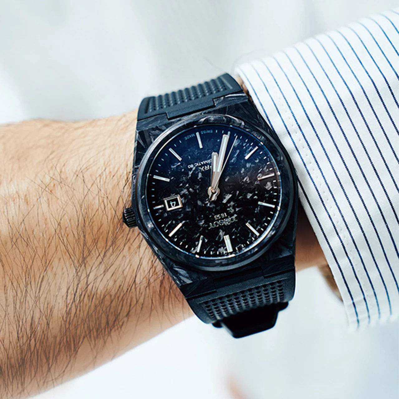 TISSOT｜PRX パワーマティック カーボン