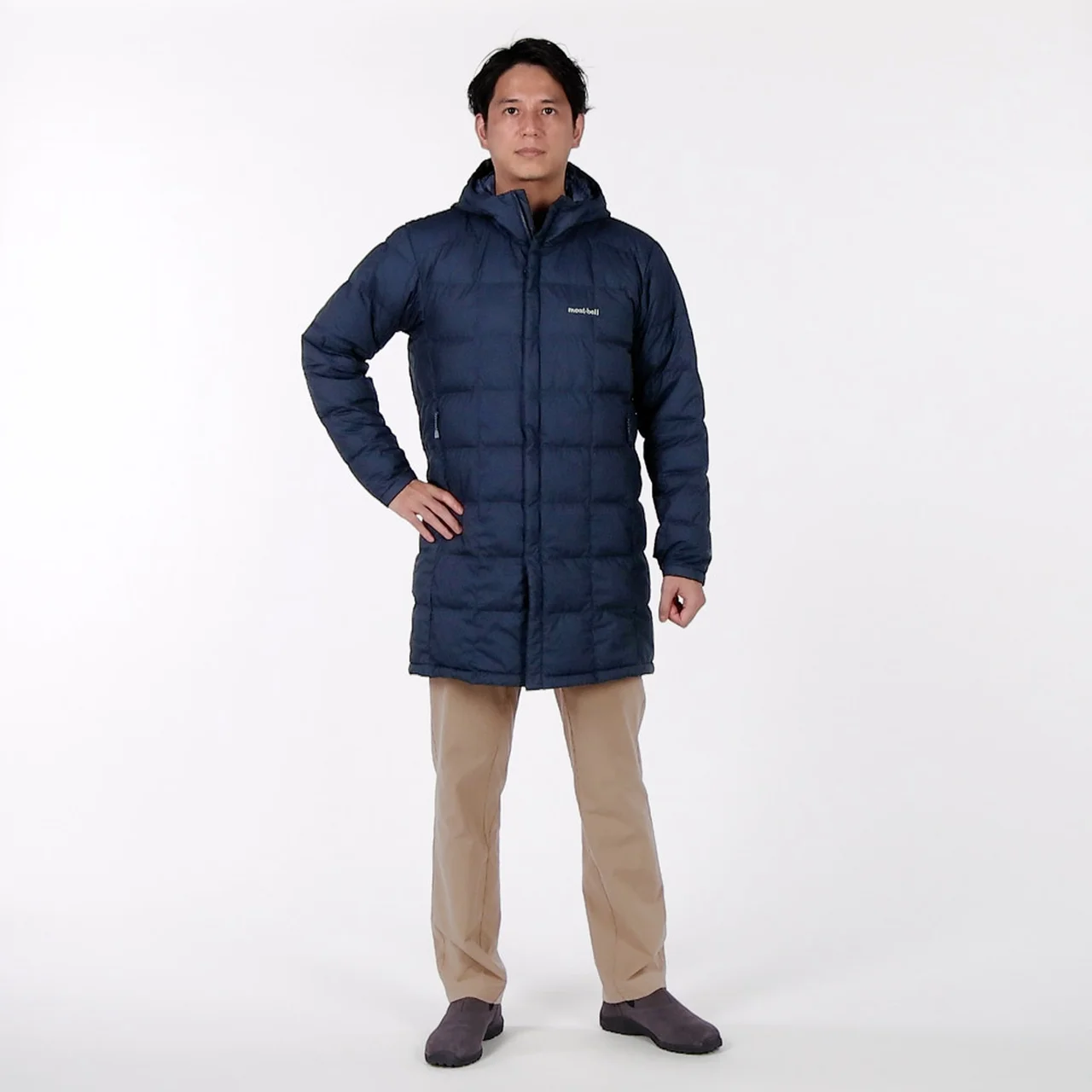 【モンベルで大人が買うべきダウン】長め丈の画像_6