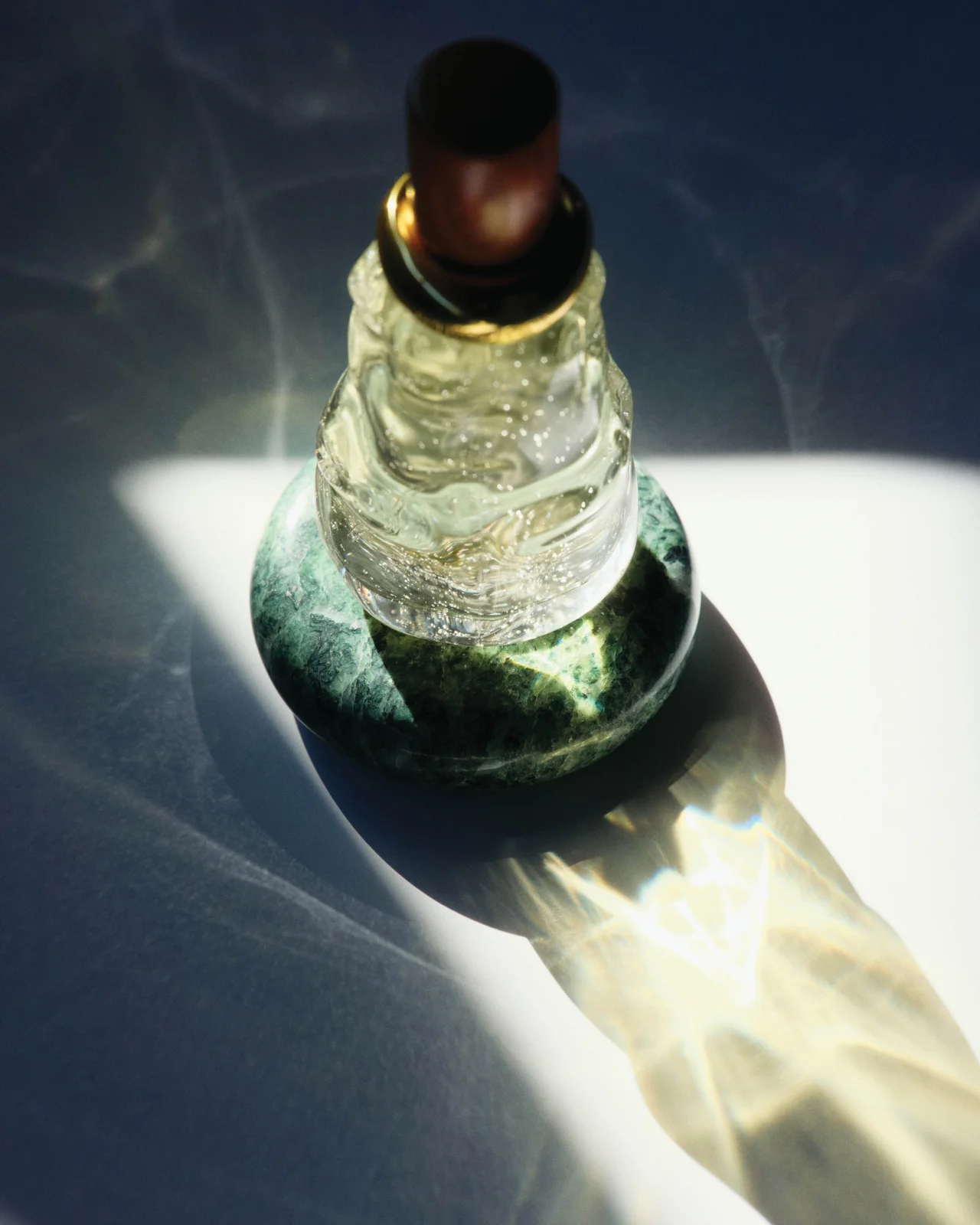 【大人が選ぶべき香水】テーマは“香りのイの画像_17