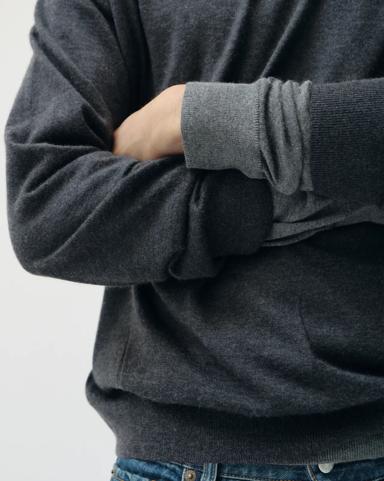 【大人が買うべきニット】年間180日着らの画像_1