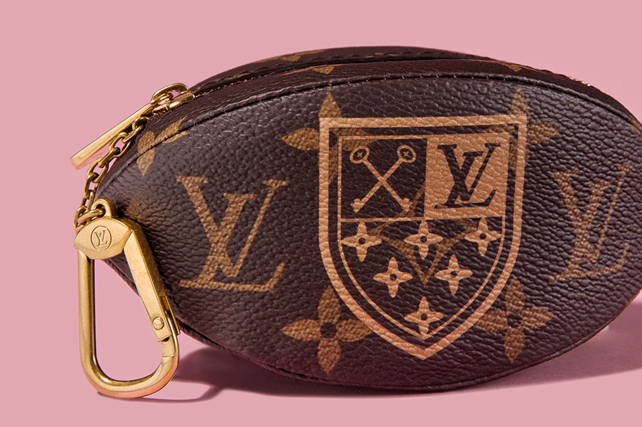 新作コンパクト財布にラグビーボール型ポーチ、人気スニーカーの新色も！　11月に手に入れたいルイ・ヴィトンの注目小物5選