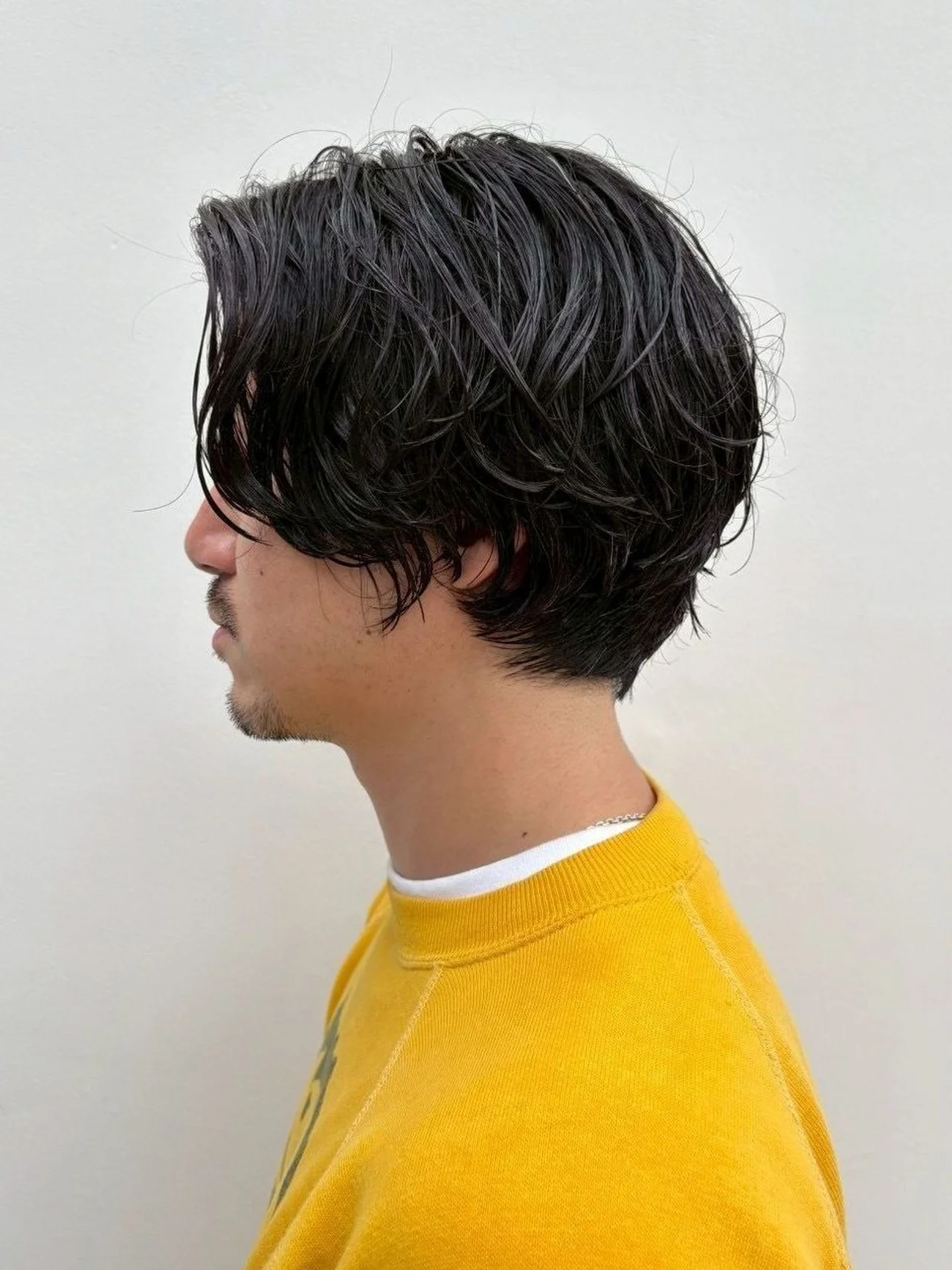 メンズヘア 色気のあるショートボブの左サイド
