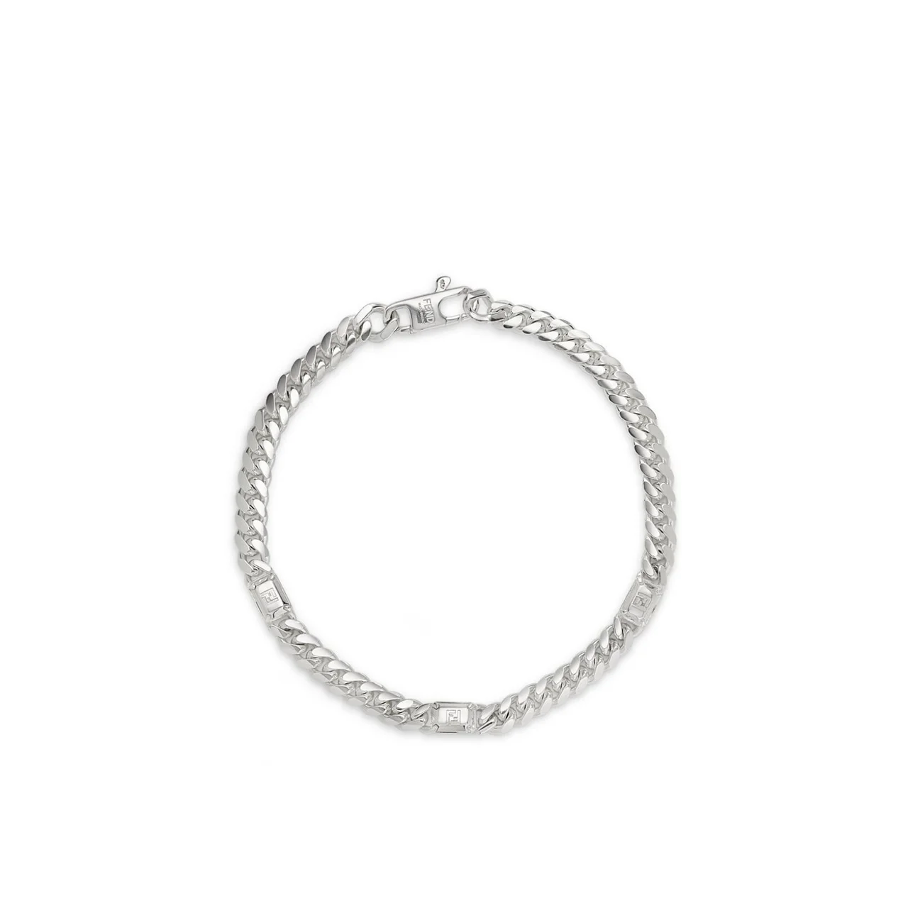 フェンディが目黒蓮とともに新章へ。スペシの画像_10