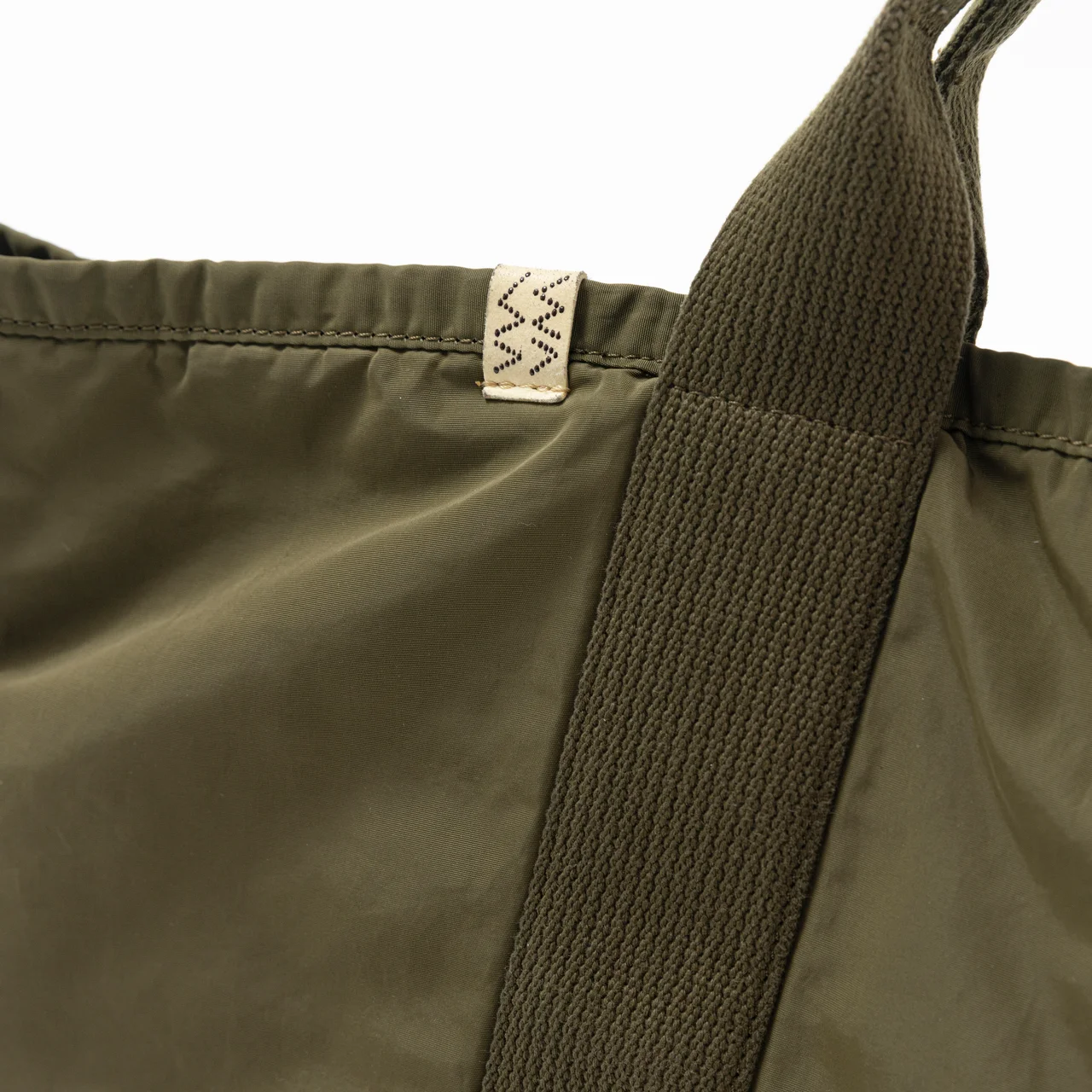 エディター私物 ビズビムのトートバッグ