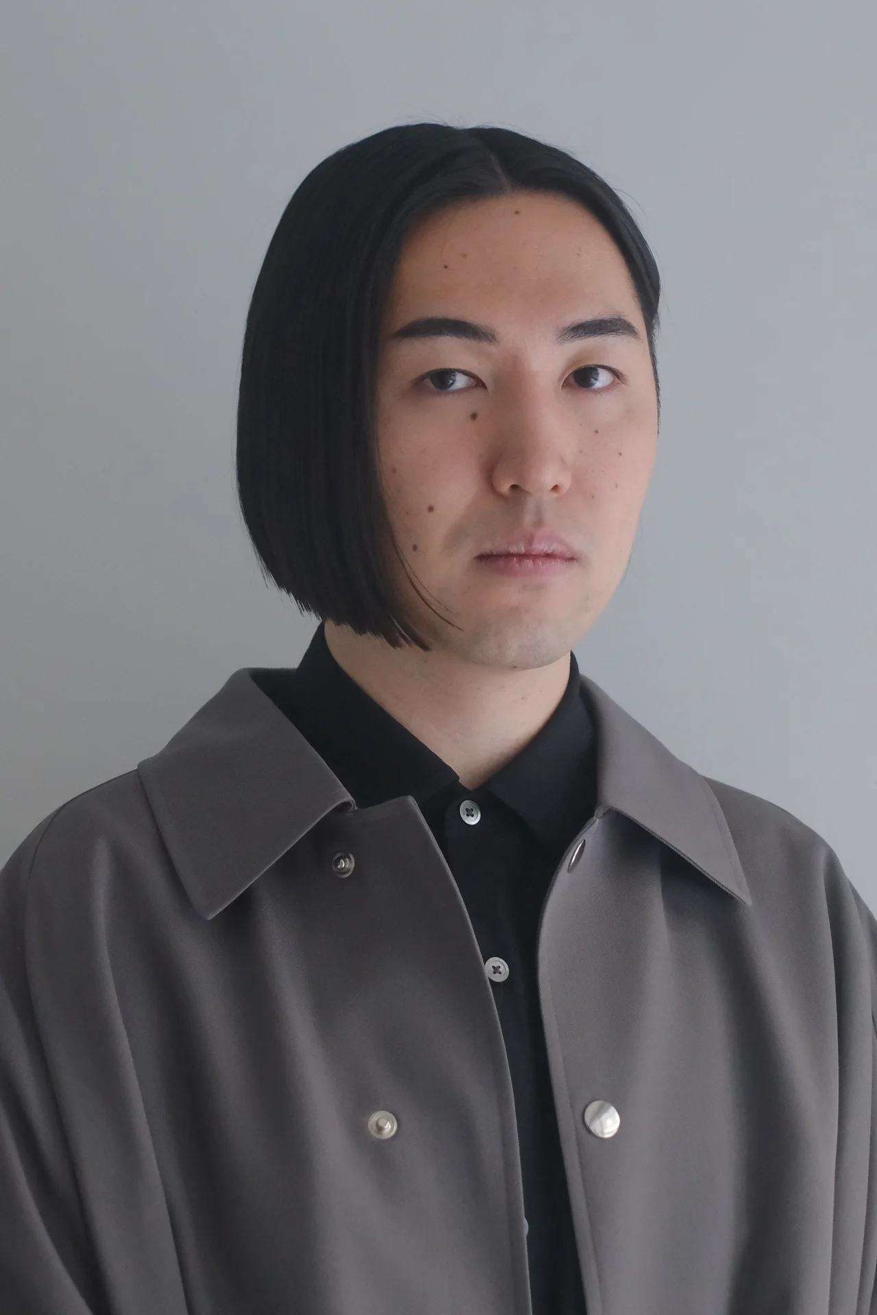 メンズヘア 前下がりが効いたワンレングスボブ