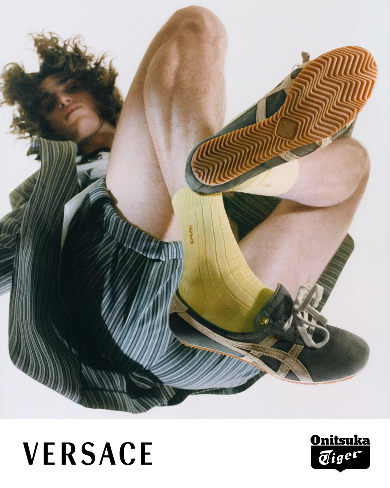 【大人のオニツカタイガー】「ヴェルサーチの画像_4