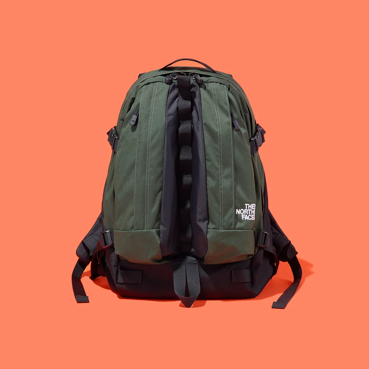 【大人のザ・ノース・フェイス】寒暖差のある秋に買うべき8選│復刻リュック