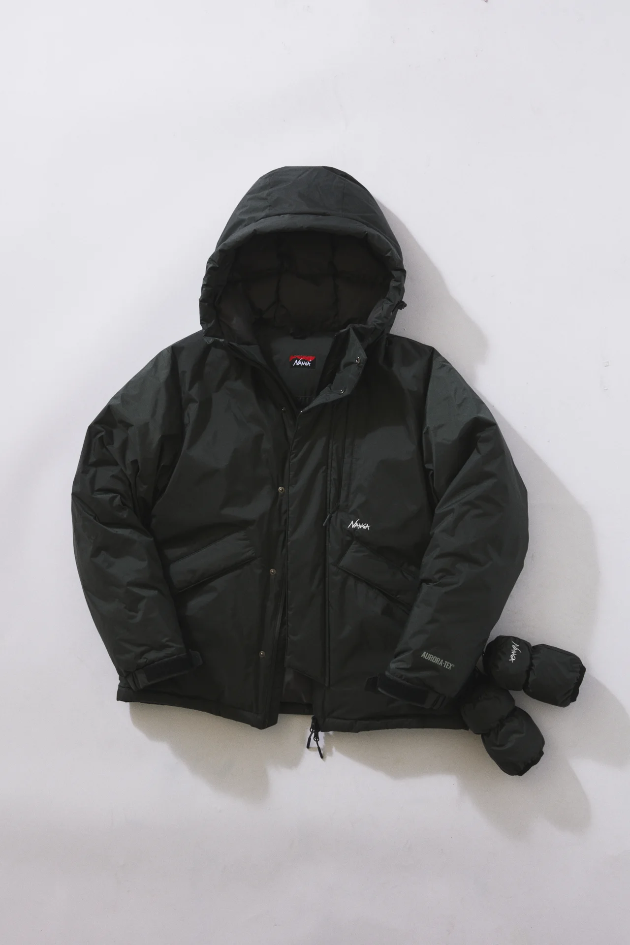 【差がつく大人の防水ダウン】毎年完売の「の画像_4