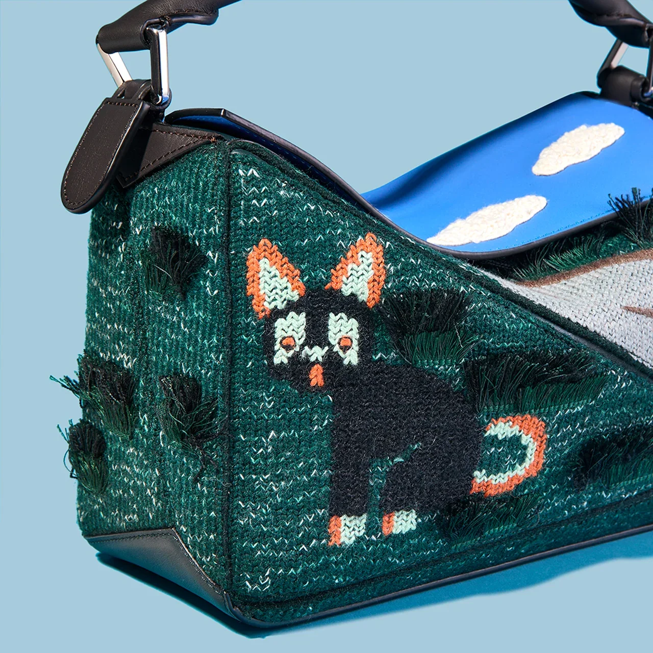 FUTURIST CAT PUZZLE BAG SMALL