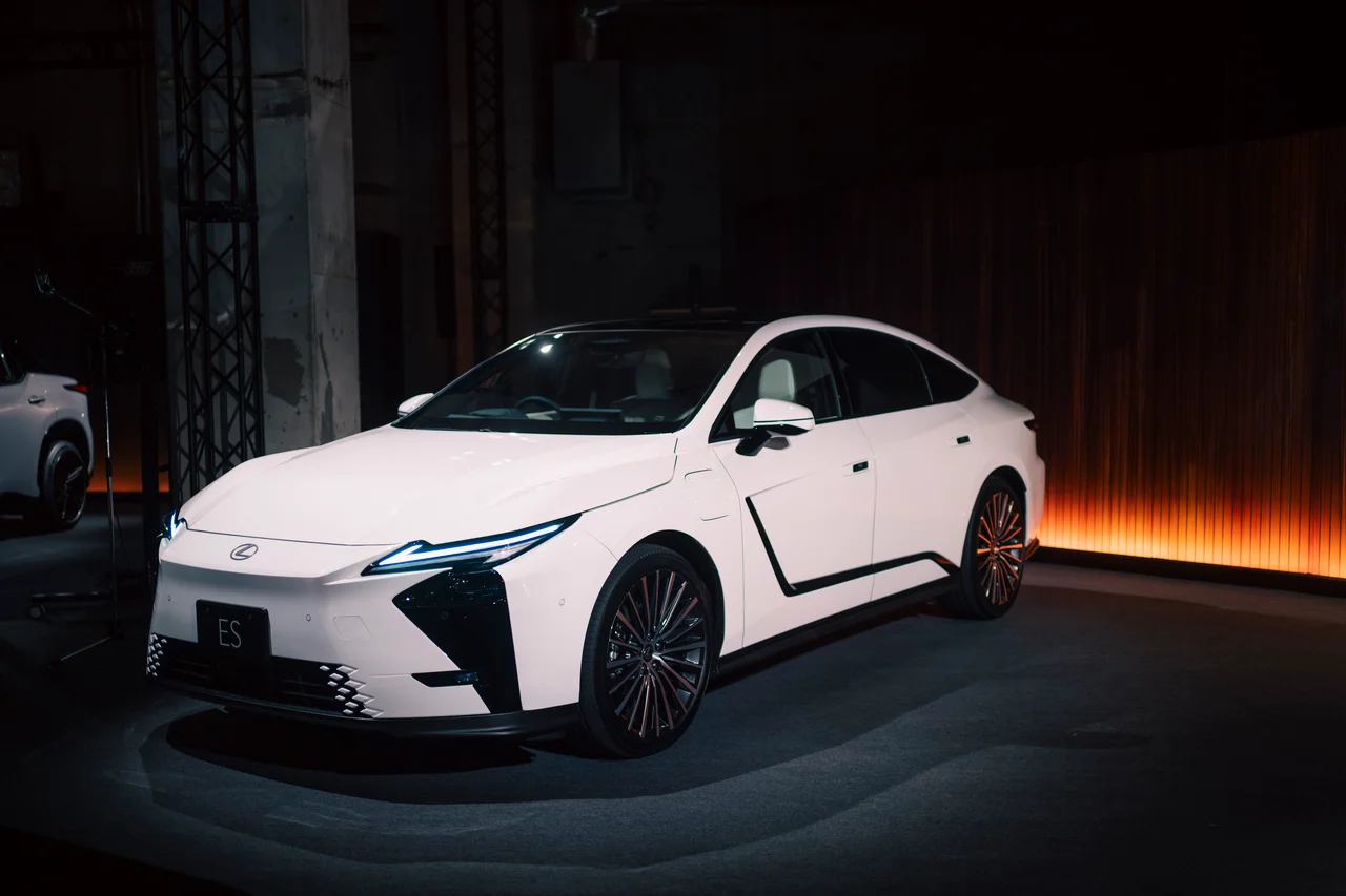 レクサスを五感で感じる体験イベントをレポート。「RZ」新型モデルや「新型ES」の日本仕様も登場⑥
