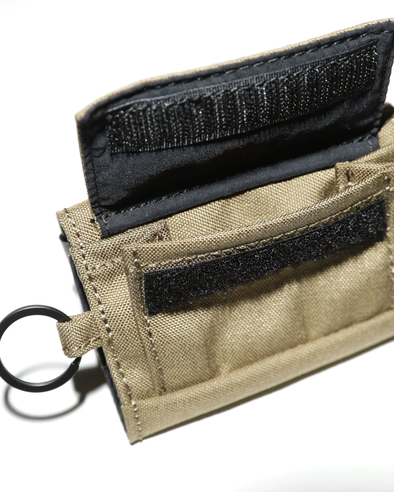 MHL.のミニウォレット ポケット