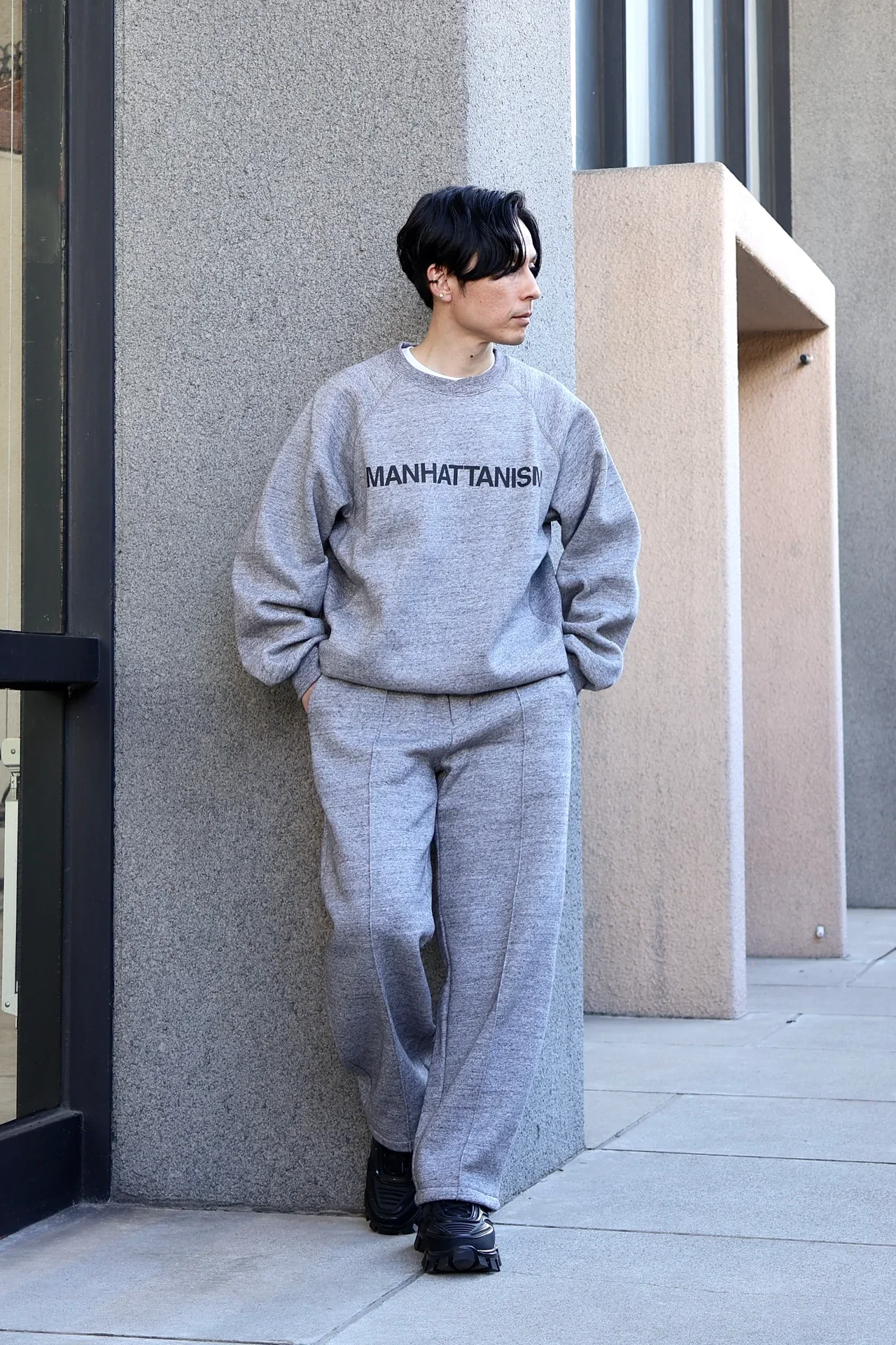 【大人のジーユー】おしゃれな大人が買ってよかった「エンジニアド ガーメンツ」のコラボスウェット【GU×ENGINEERED GARMENTS】①