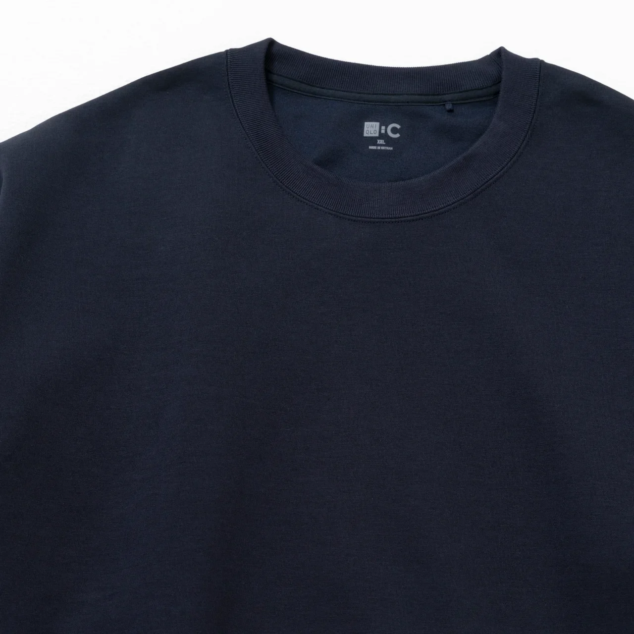 UNIQLO：C｜オーバーサイズスウェットシャツ