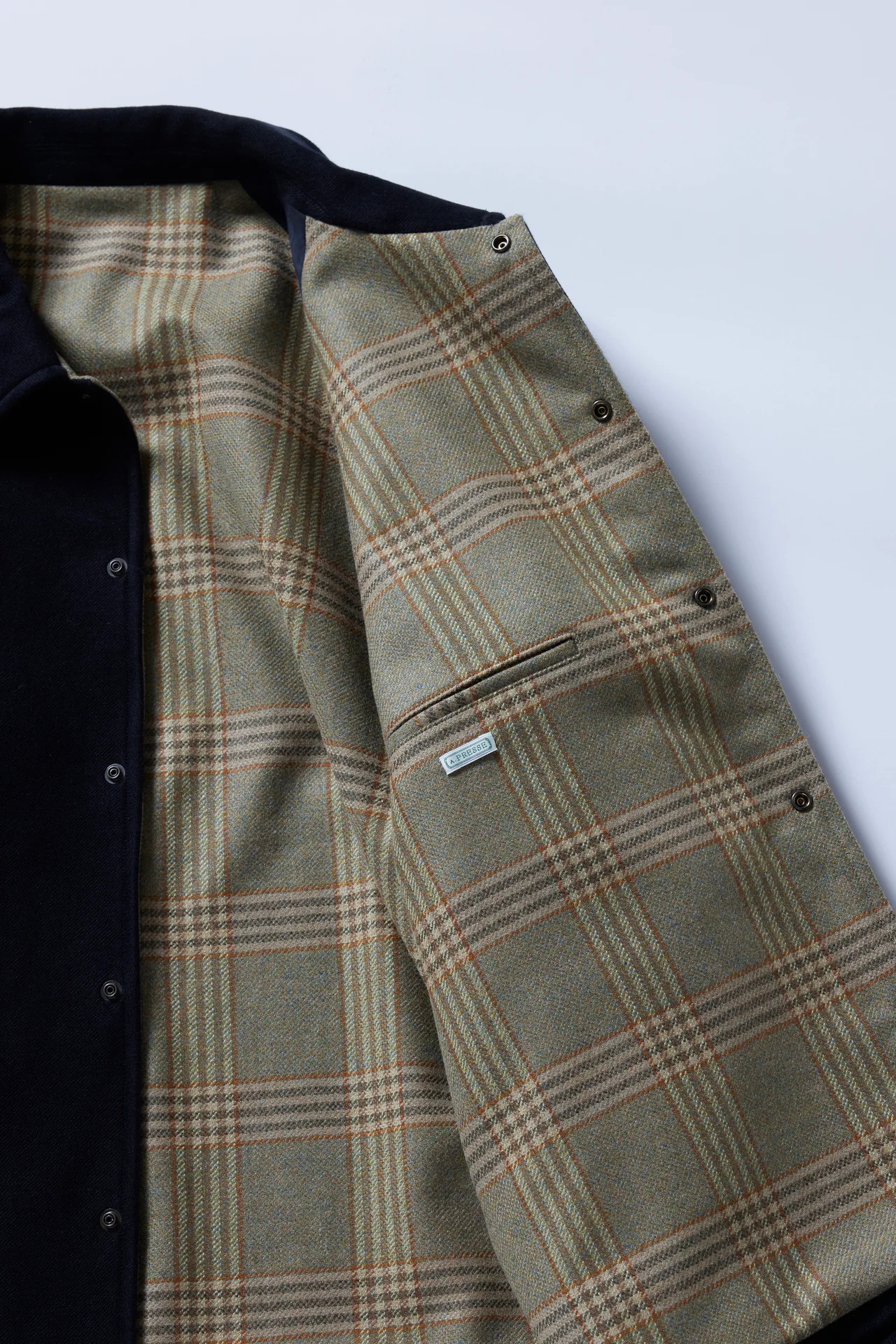 【即完売必至の別注アウター】大人が買うべの画像_9