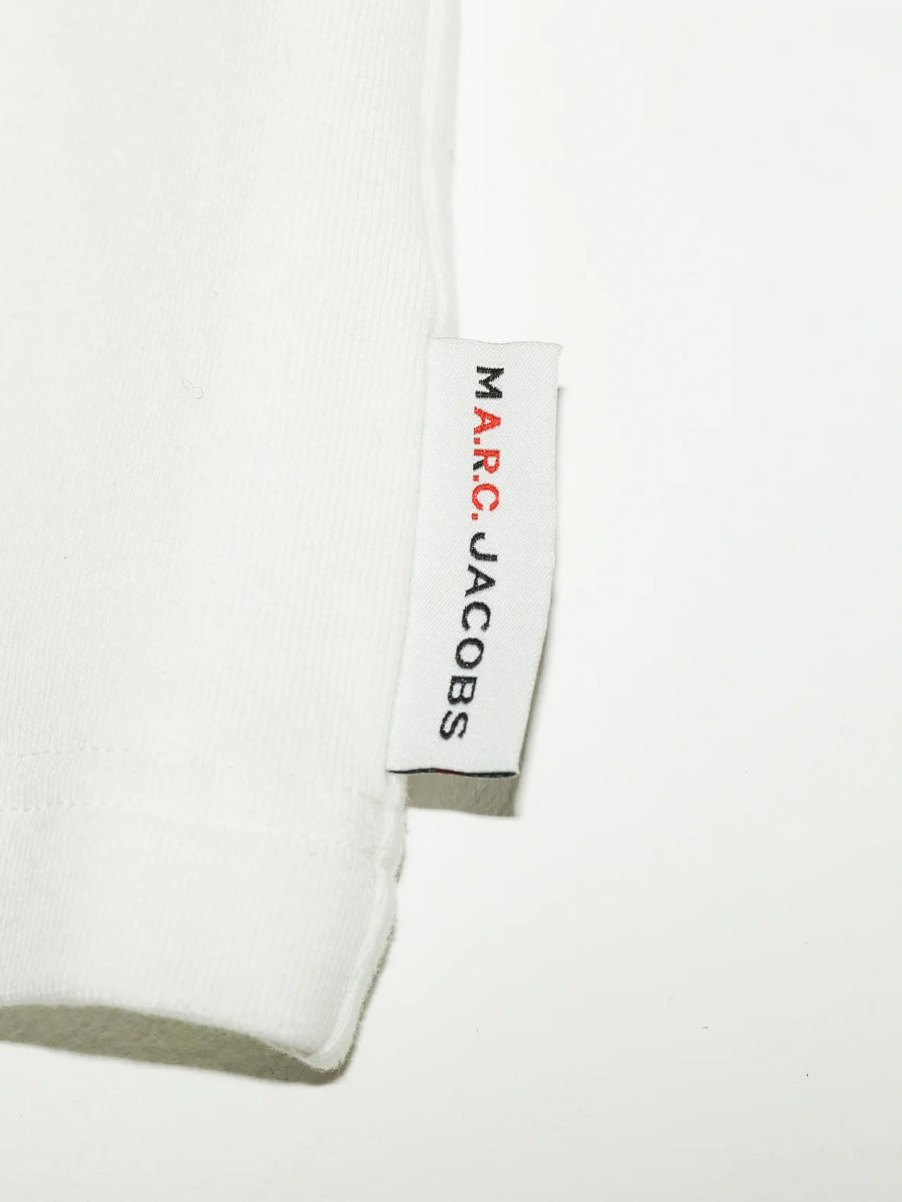 A.P.C. × MARC JACOBSの画像_3