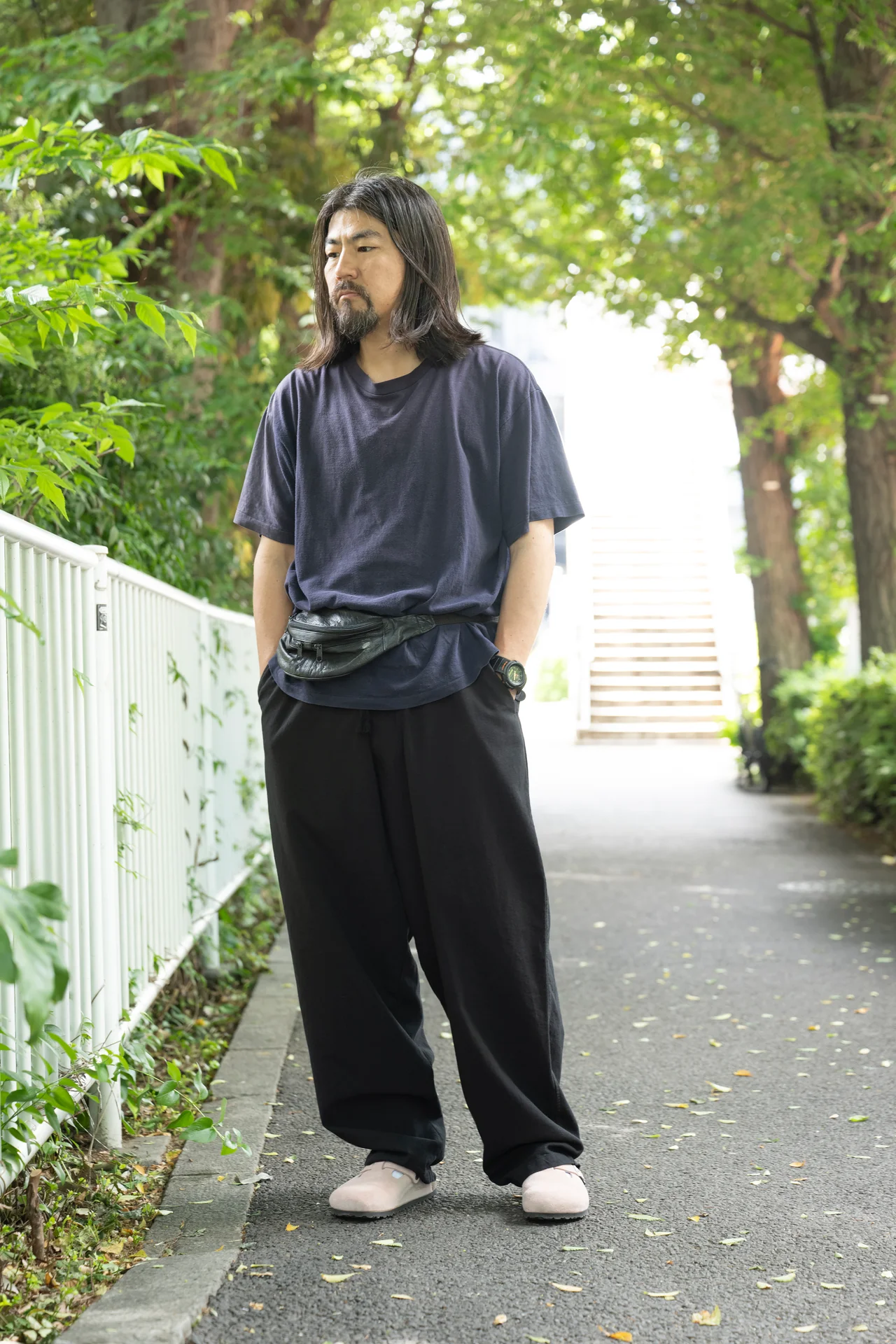 【おしゃれな大人の愛用品】「コモリ」の黒の画像_6