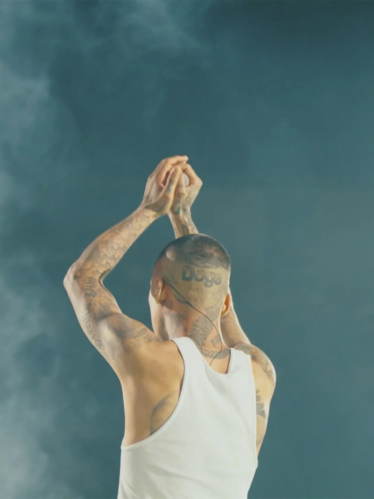 バレンシアガ ミュージック