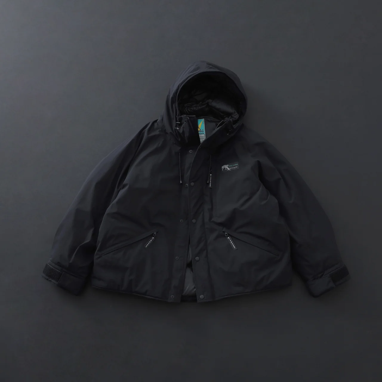 大人が買うべき「黒ダウン」20選。モンベの画像_13