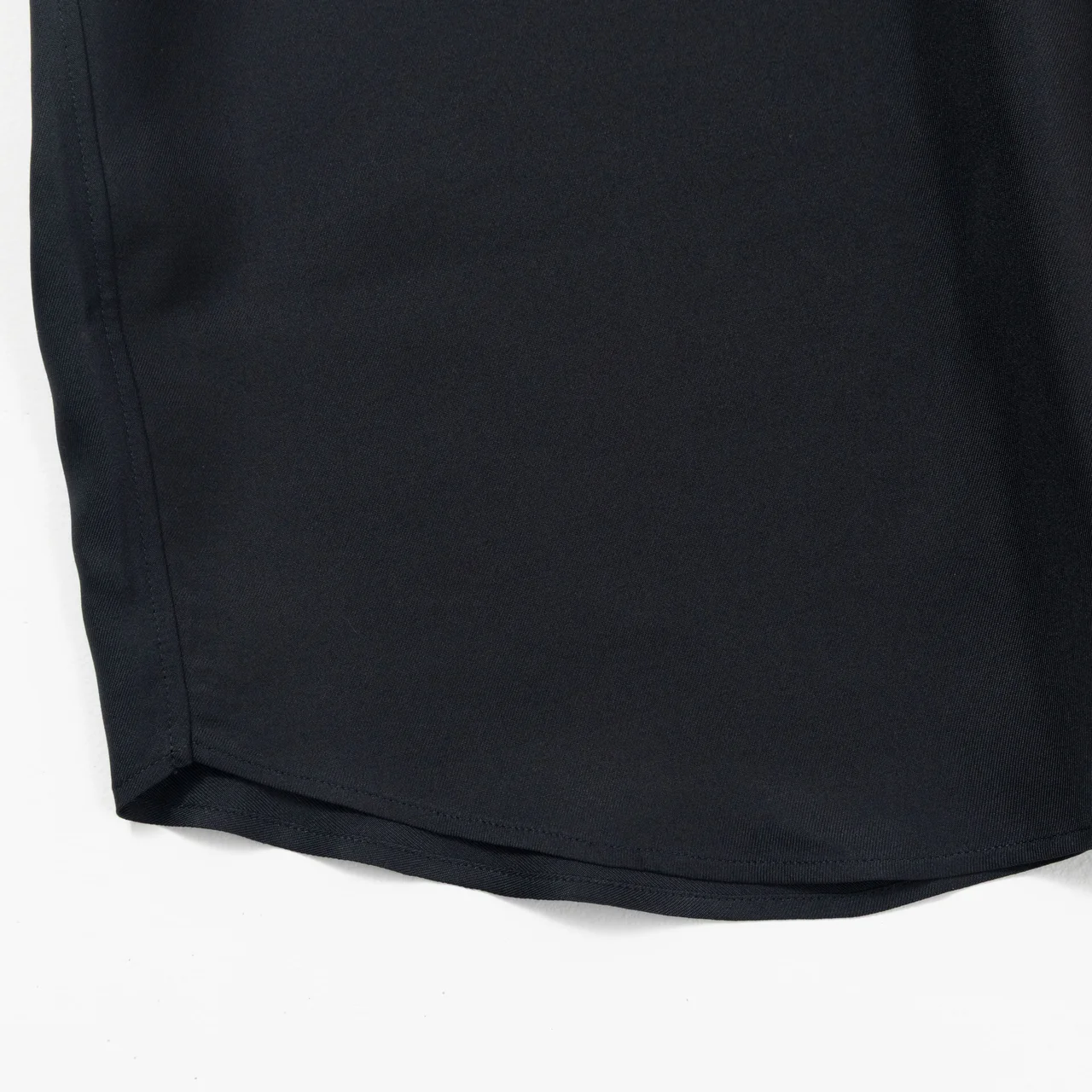【エディター私物】BODHIの“VACANCES”シルクシャツとショーツのセットアップ シャツ