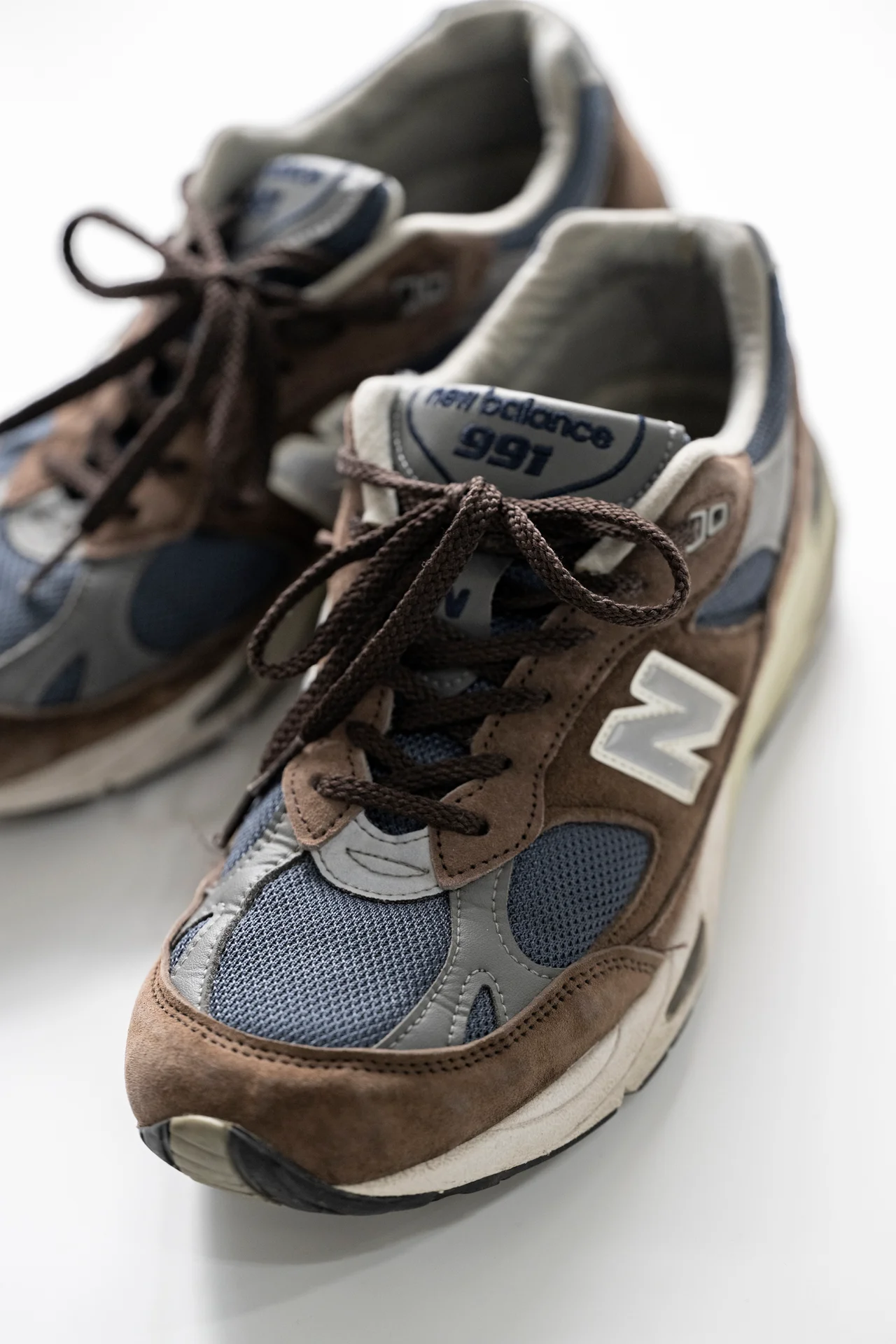 【おしゃれな大人の愛用スニーカー】ニューの画像_3