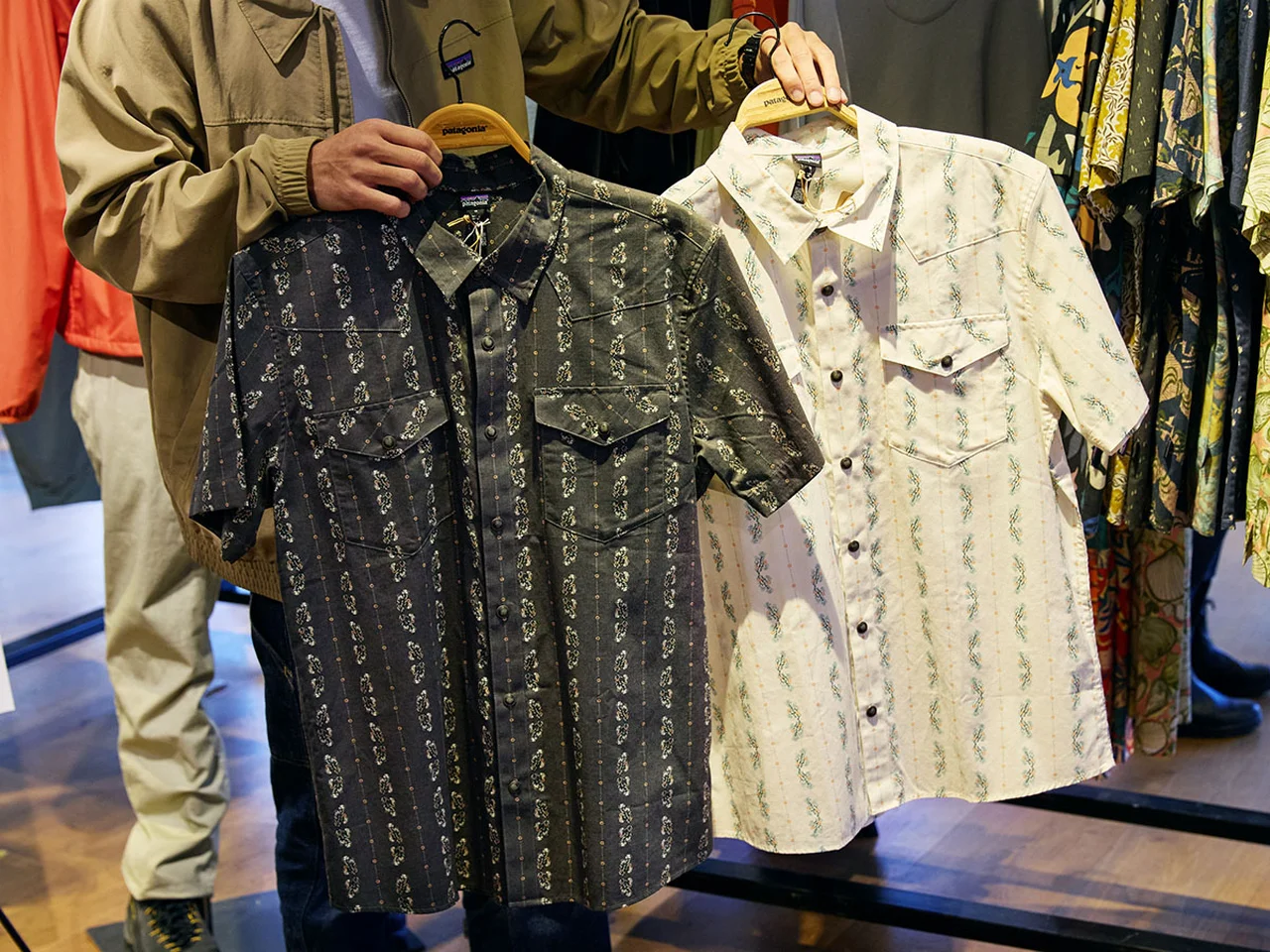 メンズ・ゴー・トゥ・ウエスタン・シャツ　各¥ 13,750