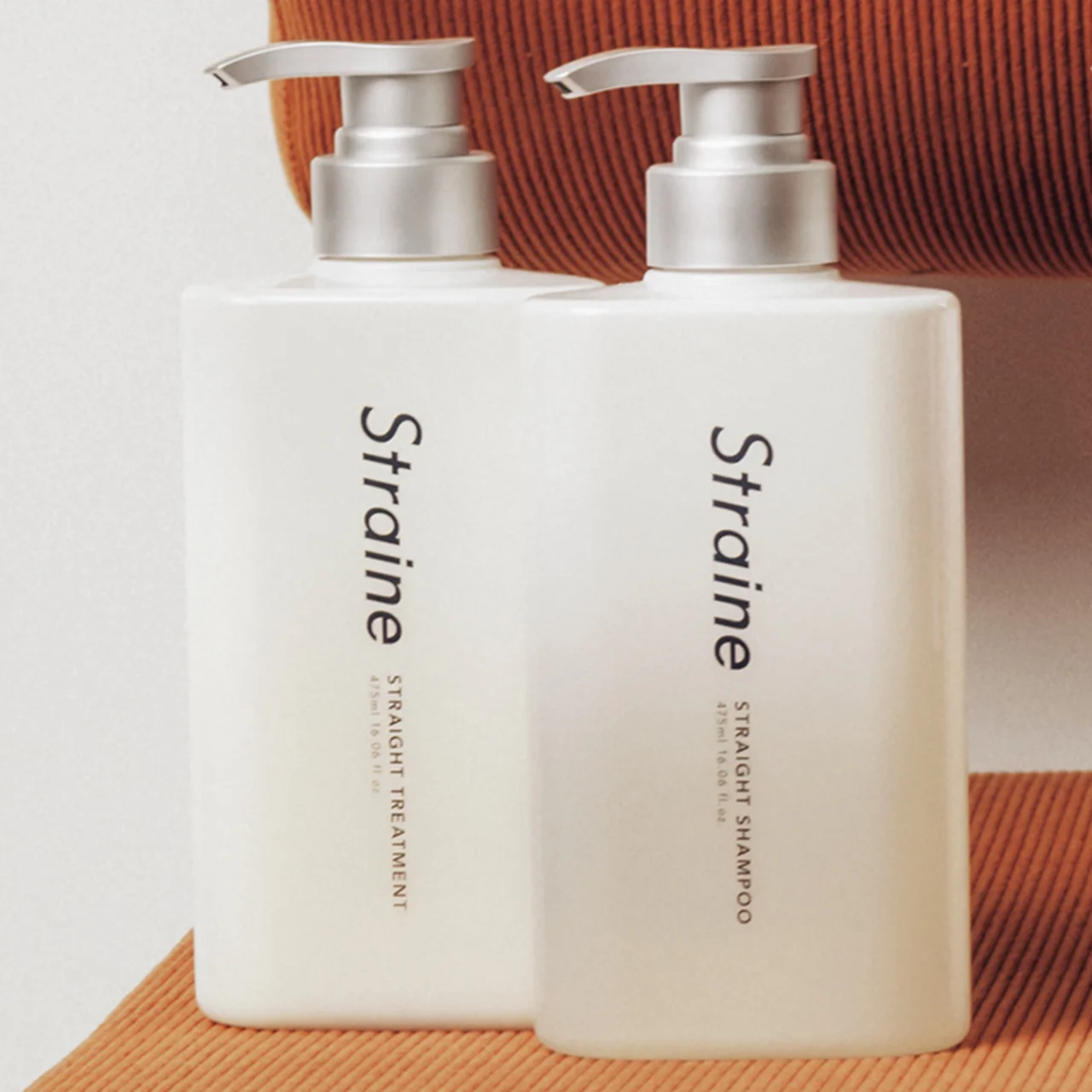 Straine｜（右）ストレートシャンプー／（左）同 トリートメント