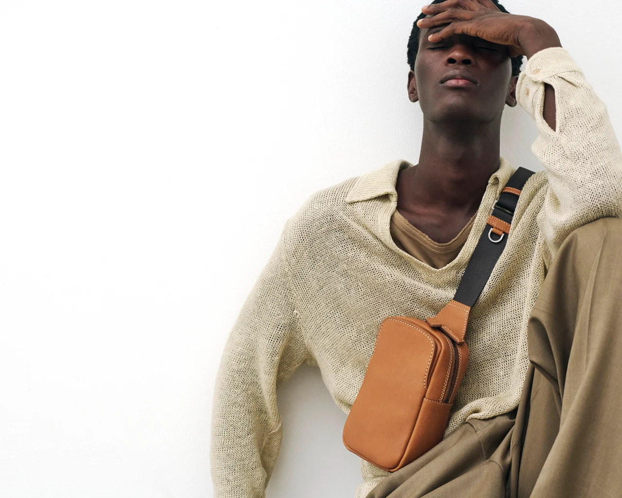 【差がつく大人のレザーバッグ＆財布】TSの画像_2