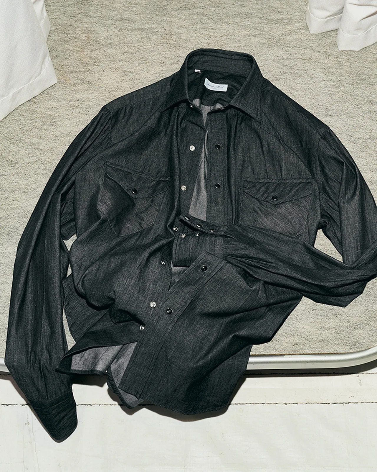 Salvatore Piccolo シャンブレーシャツ