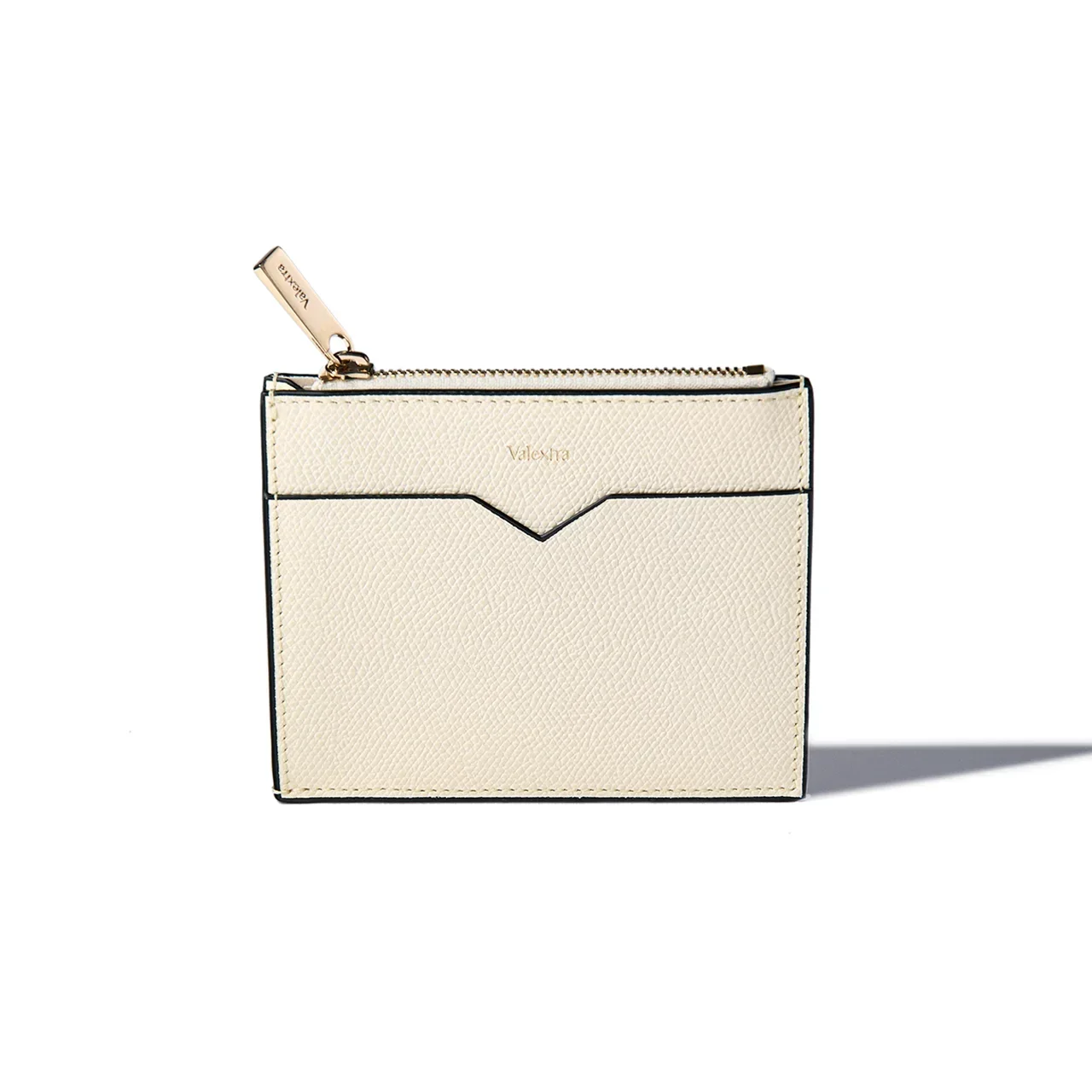 【キャッシュレス派の大人財布】2026年冬に買うべきヴァレクストラの「ミニ財布としても使えるカードケース」