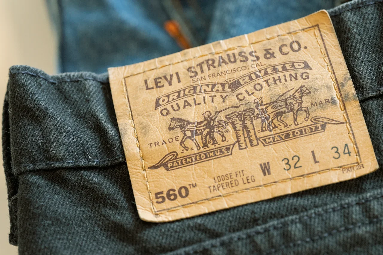 90年代の名品「リーバイス 560」