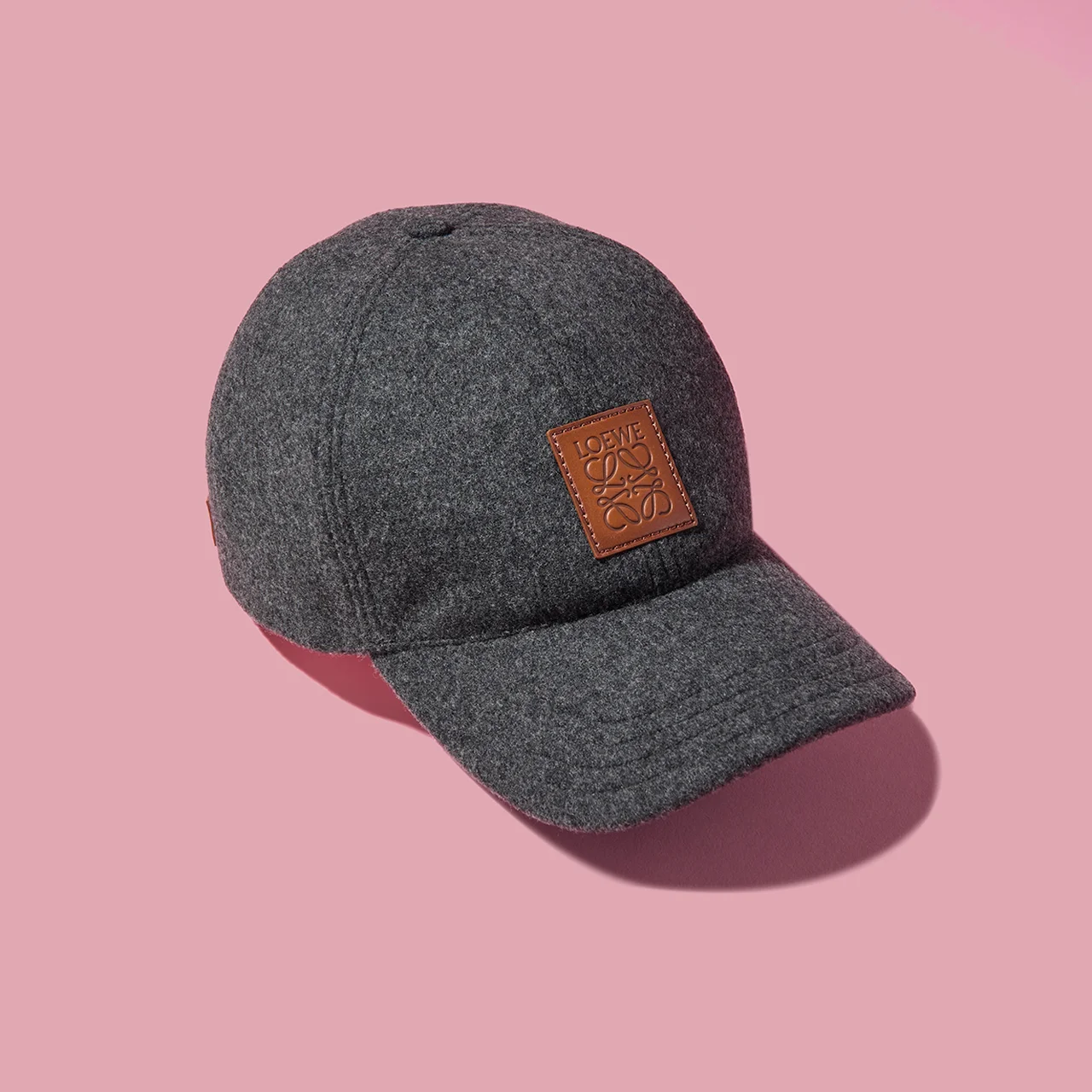 定番パッチ キャップにウール素材の新色グレーが登場