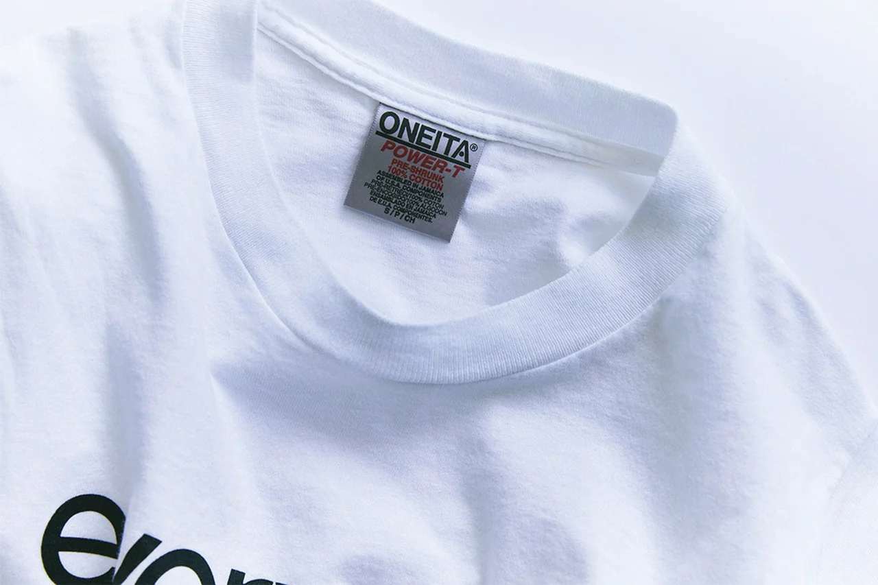 everyoneのTシャツ