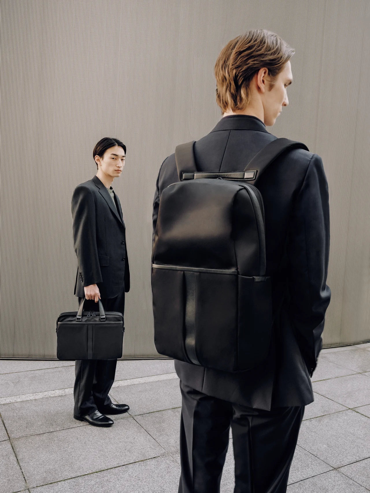 【大人の黒バッグ】通勤から休日まで使えるの画像_1