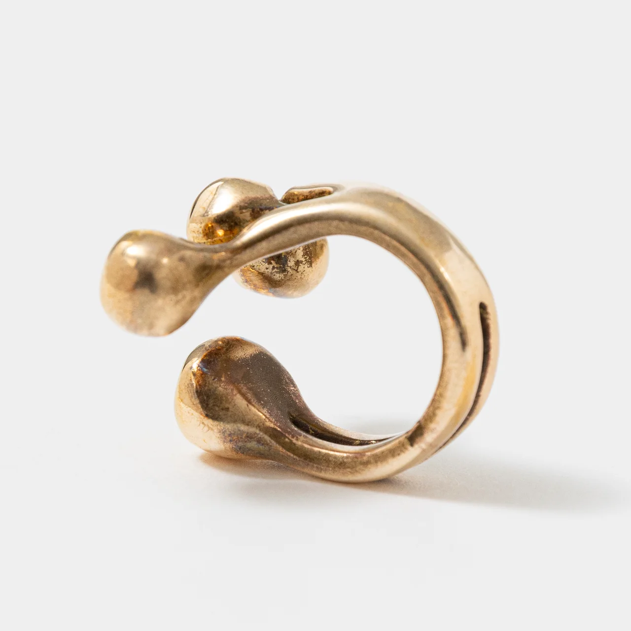 Monica Castiglioni|リの画像_2