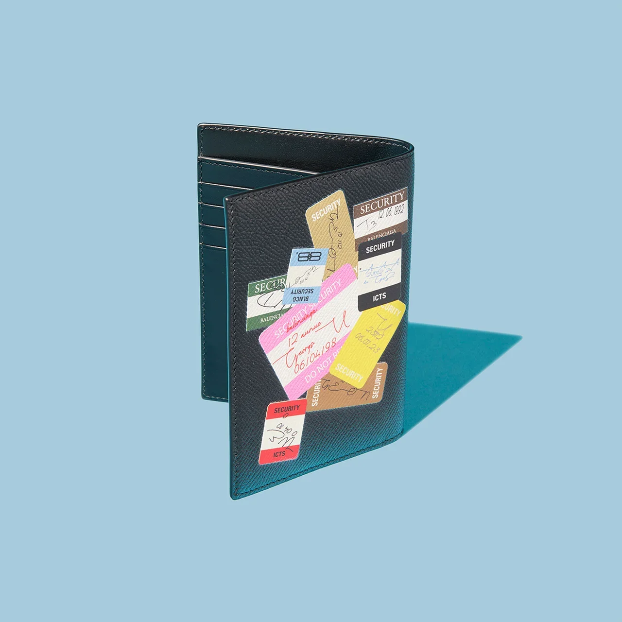 BALENCIAGA｜PASSPORT HOLDER