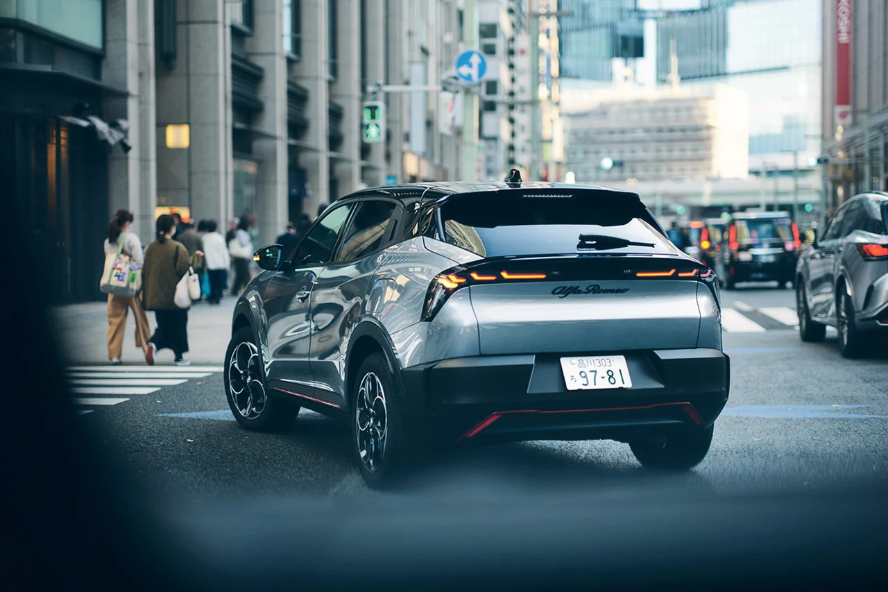 Alfa Romeo Junior Elettrica Premium