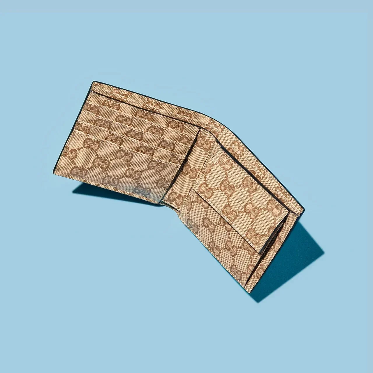 GUCCI|Wallet with metal tag