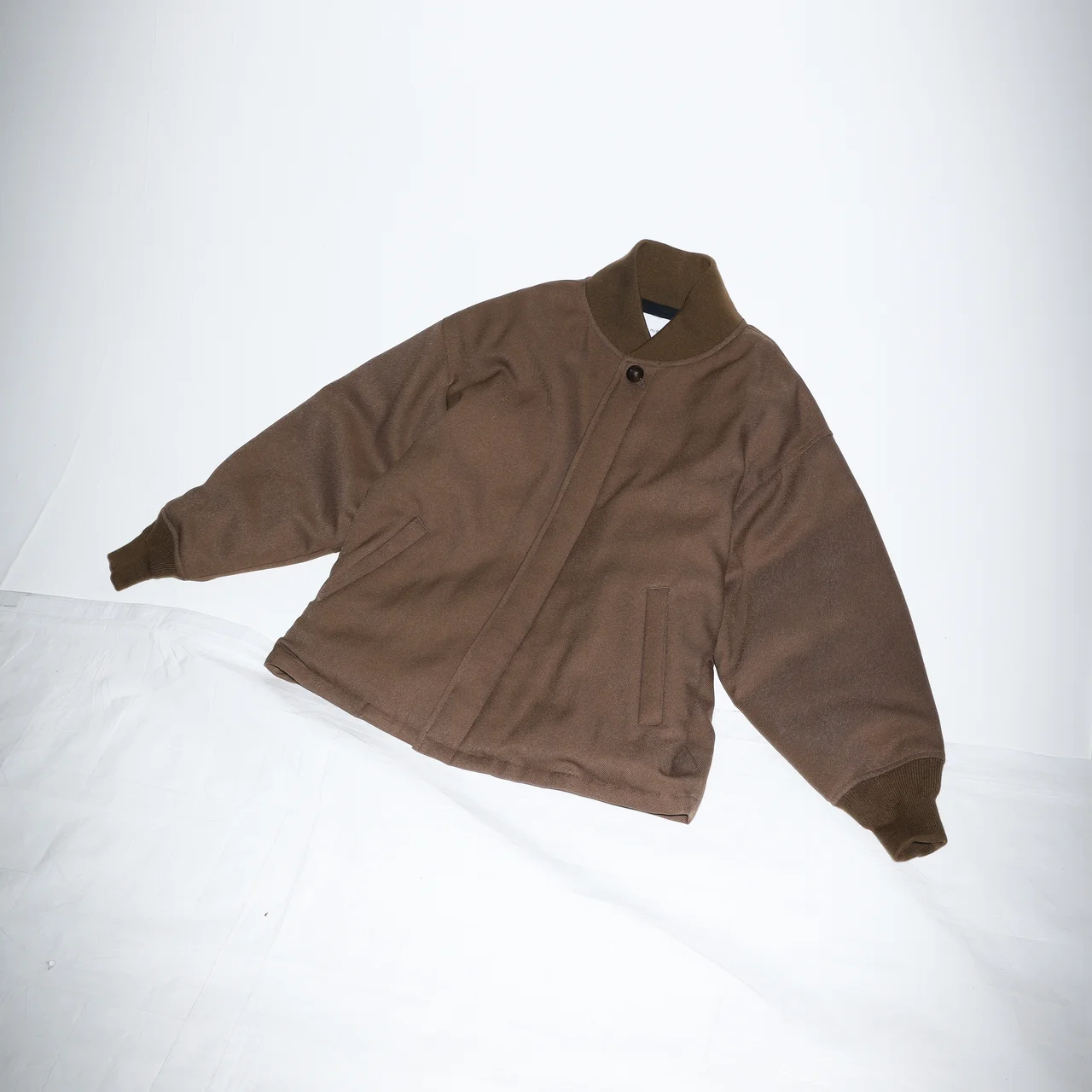 ダウンが苦手な大人こそ買うべき「ダウンにの画像_2