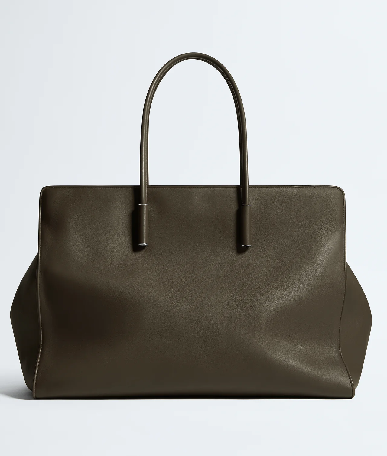 【ボッテガ・ヴェネタ】大人の新定番トートの画像_2