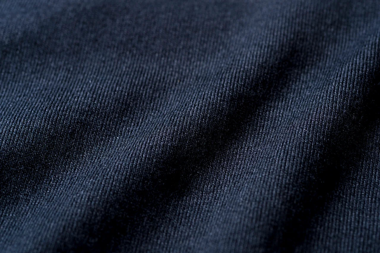 【大人の最高峰「黒Tシャツ」】ヘインズのの画像_3