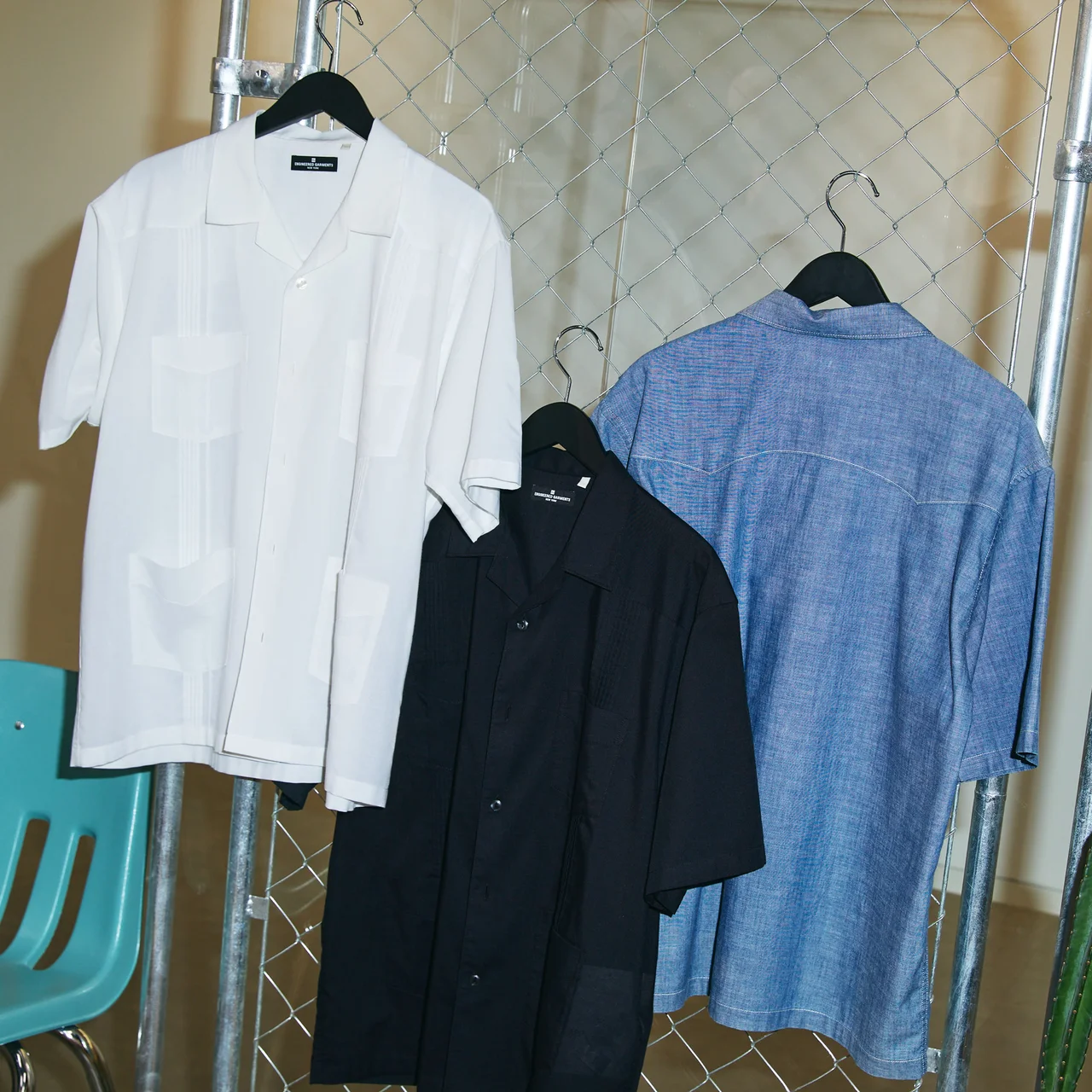 「ジーユー×エンジニアド ガーメンツ」キューバシャツ