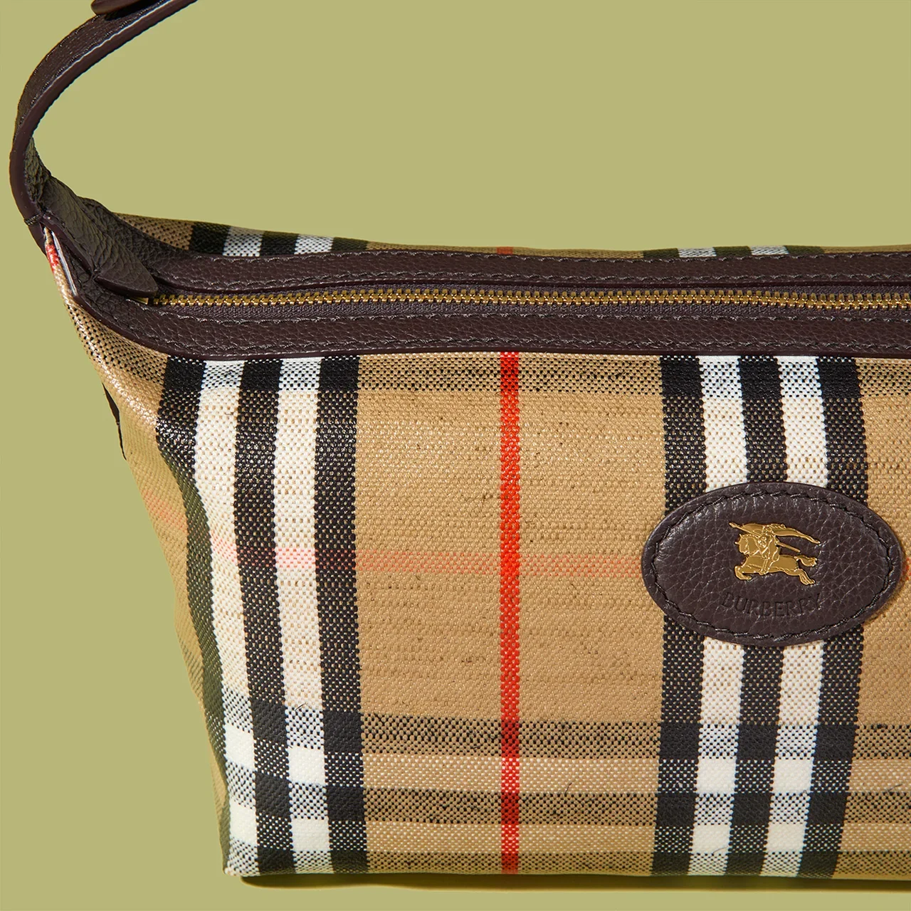 BURBERRY｜Highlands Sling Bag